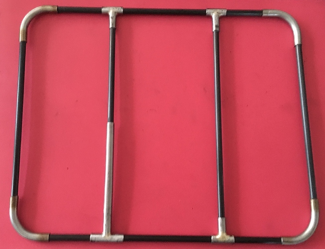 With%20interior%20rails%20%20%20lugs