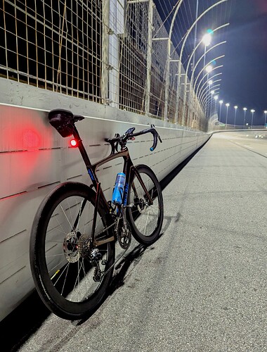 PXL_20251121_004720871~2