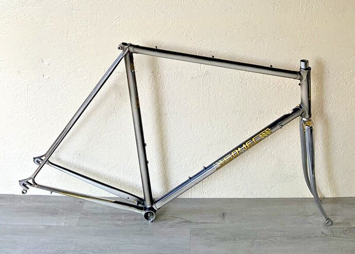 s-l1600