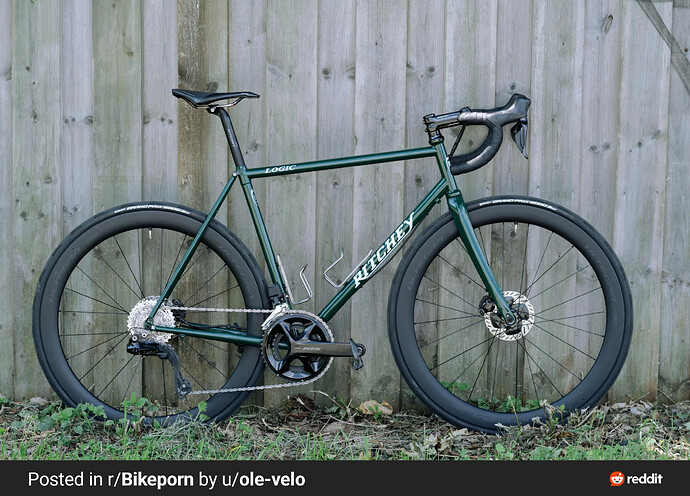 RDT_20251102_1815182063740551805384264